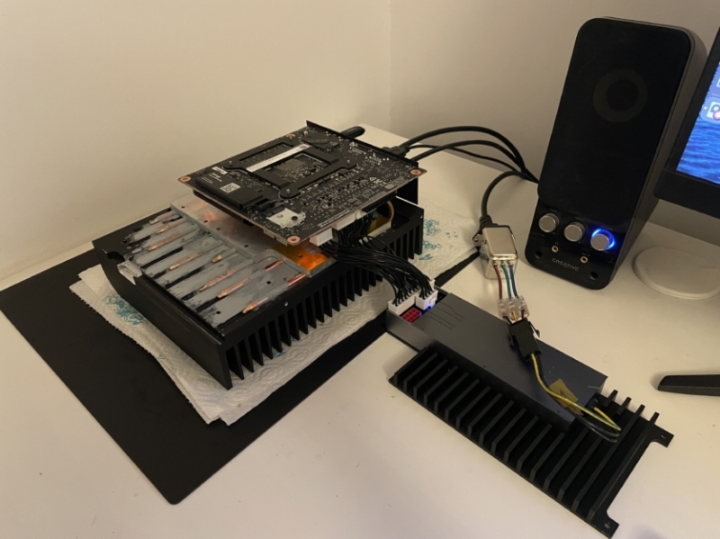 Корпус цього ПК з AMD Ryzen AI Max+ 395 є суцільним радіатором