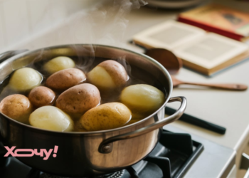 Лайфхак для экономии времени: как чистить вареный картофель за 10 секунд