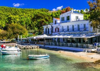 Названо секретний острів у Греції для незабутньої літньої відпустки