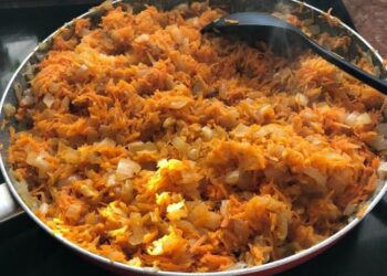 Распространенное заблуждение в приготовлении зажарки: оно может испортить целое блюдо