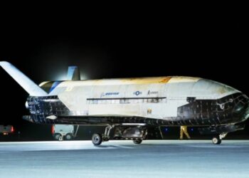 Секретний космічний літак X37-B випробує квантову альтернативу GPS