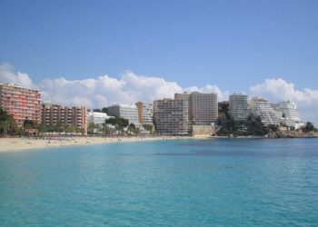 Туристка побувала в “найгіршій частині Іспанії”: що вразило її найбільше