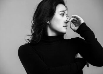 3 місця на тілі, які стильна жінка сховає під одягом