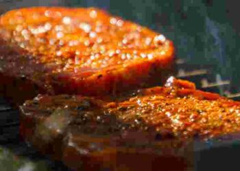 Цей маринад точно спрацює: як зробити м’ясо ніжним всього за 5 хвилин