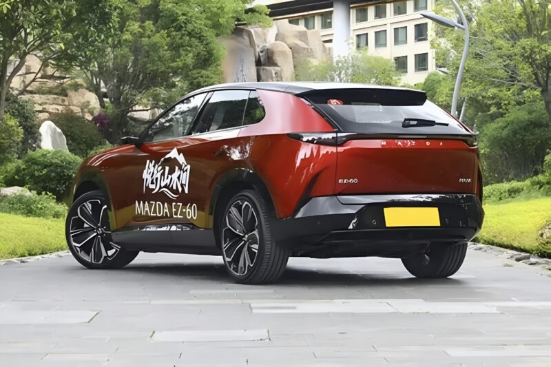 Mazda EZ-60: новий електричний кросовер стартує в Китаї від $16 800