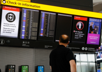 Масштабна кібератака спричинила затримки та скасування рейсів у аеропортах Європи