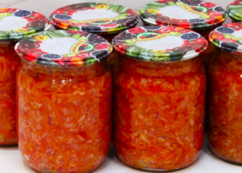 Легендарная закрутка на зиму: полноценный обед в банке (ВИДЕО)