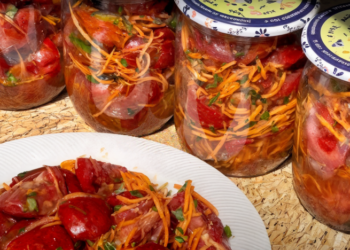 Лучший рецепт помидоров на зиму: как закрыть их по-корейски (ВИДЕО)