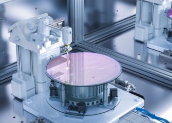 Майбутнє виробництва чипів: 3D-друк на рівні атомів дає рекордну площу поверхні