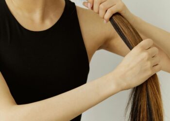 Міфи в які досі вірять — чи правильно ви використовуєте маску для волосся?