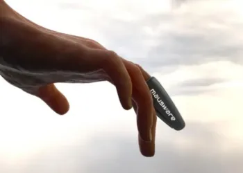 Стартап Mausware показав Finger Maus — мишу-напальчник, що працює без поверхні