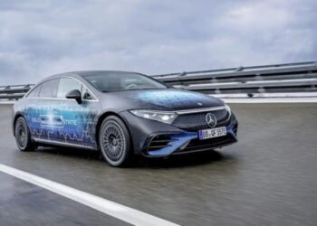 Твердотілі батареї з енергоємністю 400-500 Вт•год/кг: Farasis запустить виробництво вже цього року