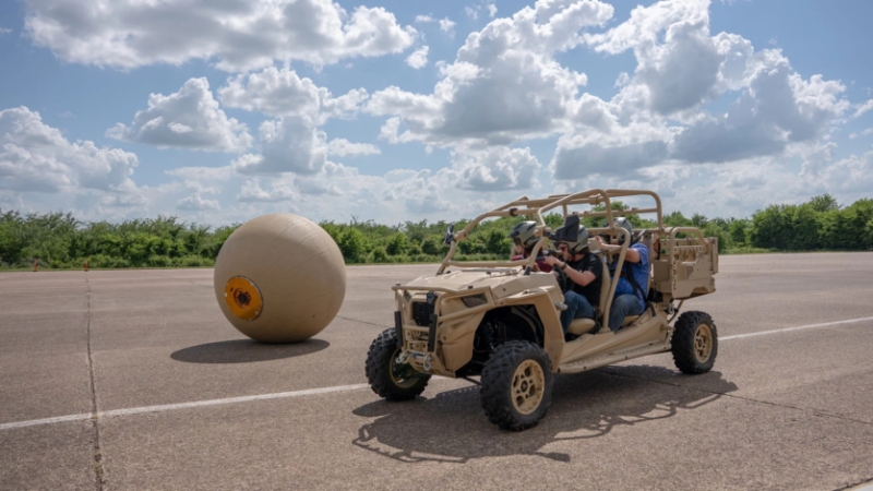 Вчені створили перекотиполе для Місяця: робот пройде там, де застрягнуть інші