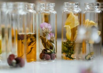 Вишня і тютюн: п’ять ароматів, які зведуть чоловіка з розуму