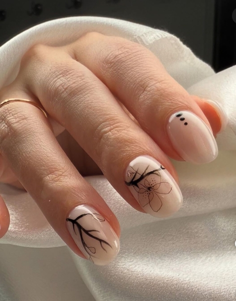 Жовтневий манікюр 2025: Кольори, що надихають на успіх та внутрішню впевненість