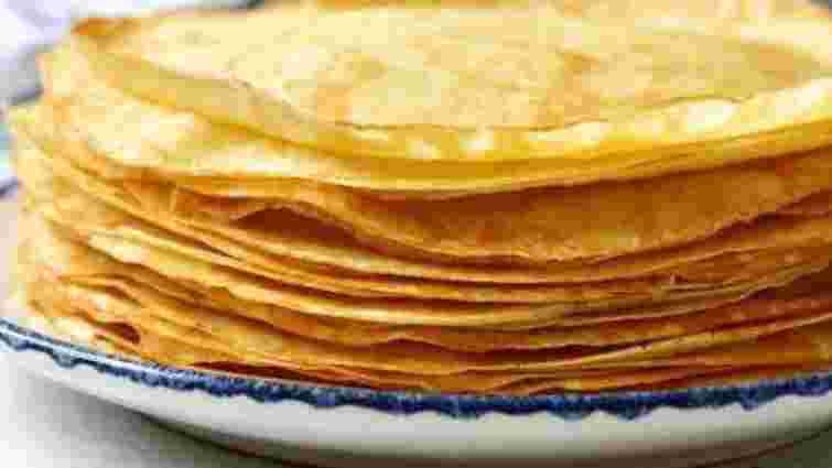 Більше не рватимуться: що не можна робити під час приготування млинців