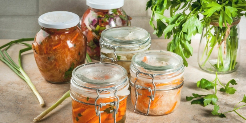 Як квашені овочі підтримують імунітет, поліпшують травлення і зменшують запалення