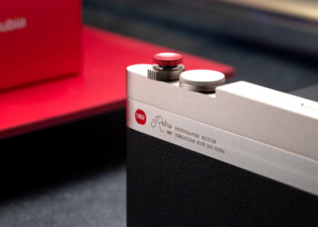 Nubia Z80 Ultra отримає цілий набір зовнішніх об’єктивів, а чохол з кріпленням виглядає просто неймовірно (фото)