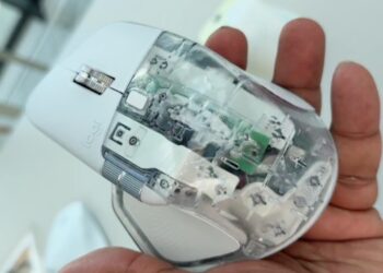 Logitech показала ексклюзивну прозору мишку Logitech MX Master 4