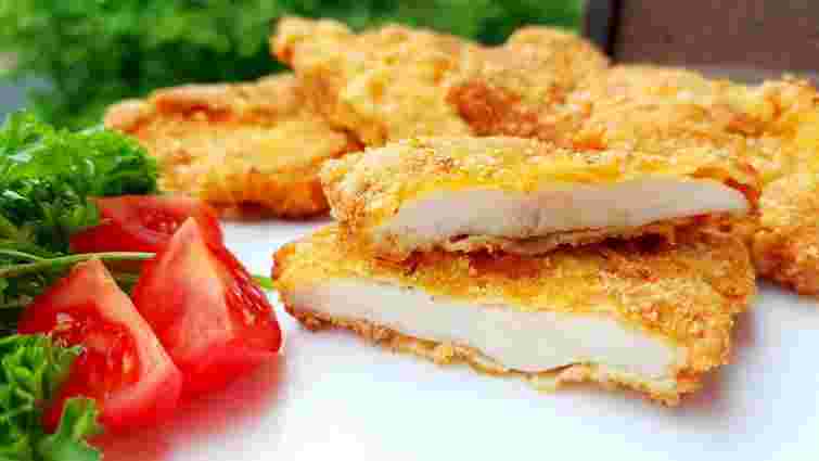 До приготування чи в кінці: коли насправді потрібно солити відбивні, щоб вийшли ідеальні