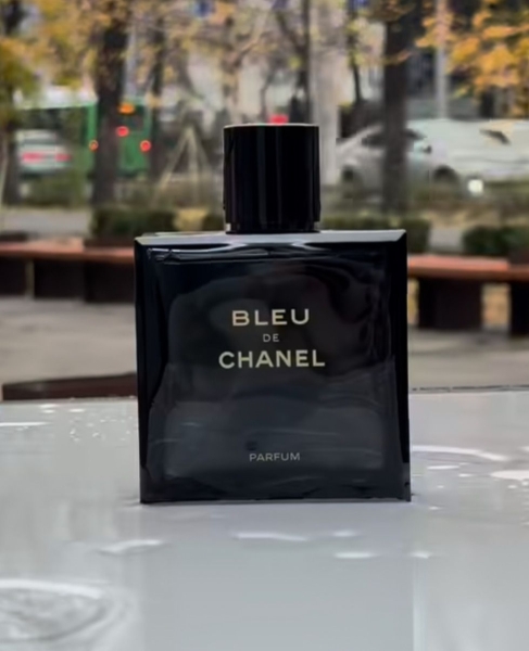 8 чудових чоловічих ароматів на будь-який смак: деревні, пряні та свіжі