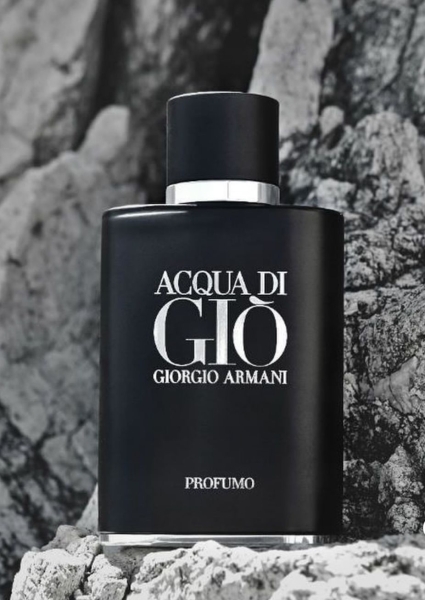 8 чудових чоловічих ароматів на будь-який смак: деревні, пряні та свіжі