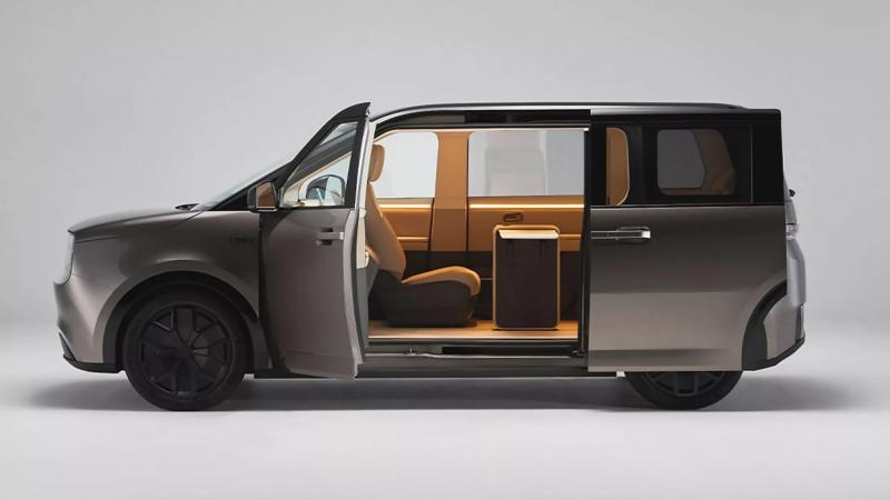Перший автомобіль Sharp хоче обмінюватися даними з вашим холодильником