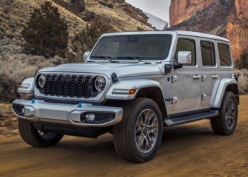 Jeep знерухомив позашляховики Wrangler 4xe невдалим оновленням ПЗ