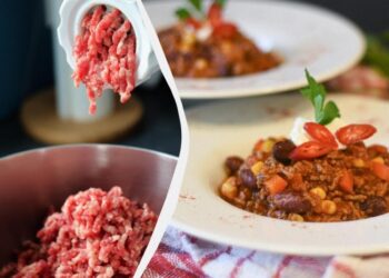 Чотирьох кухарів запитали, як краще приготувати яловичий фарш: усі відповіли одне й те саме