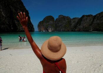 Де погрітися на сонечку: п’ять теплих напрямків для відпустки в грудні