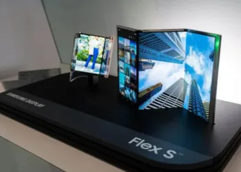 Samsung Galaxy Z Trifold матиме три батареї і усі різні