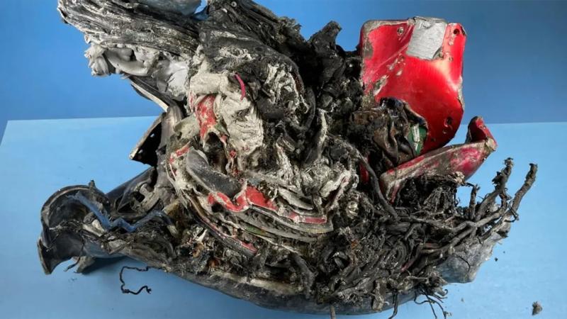 Фото "Титану" від OceanGate після аварії: комп’ютер батискафа перетворився на невпізнаваний шмат брухту