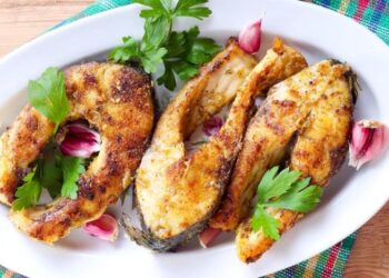 Мало костей и привлекательная цена: какую рыбу можно купить на каждый день вместо дорогого лосося