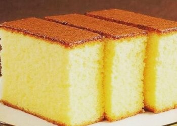 Нежнейший пирог “4 стакана”: простая домашняя выпечка (РЕЦЕПТ)