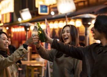 Никогда не делайте этого в Японии: одно движение, которое совершают только алкоголики