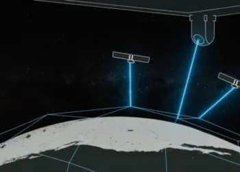 Радіолюбитель з Канади спіймав “секретний” сигнал військового супутника SpaceX — той працював на заборонених частотах