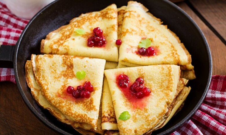 Секрет идеальных блинчиков: в тесто нужно вылить один ингредиент