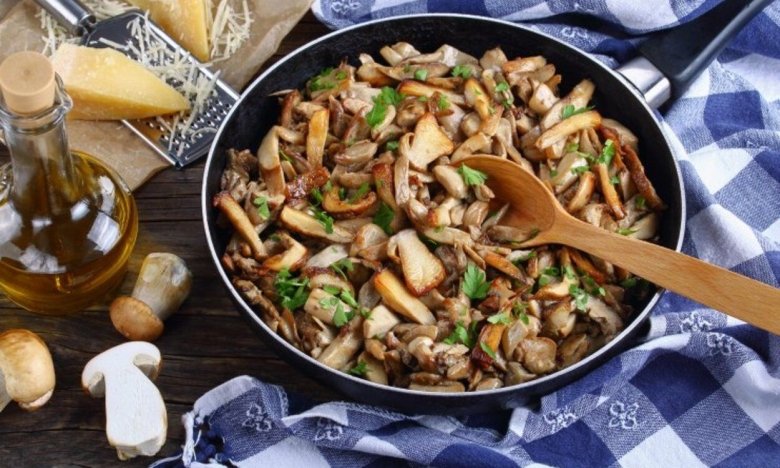 Секрет идеальных жареных грибов: в какой момент добавить масло для самого богатого вкуса