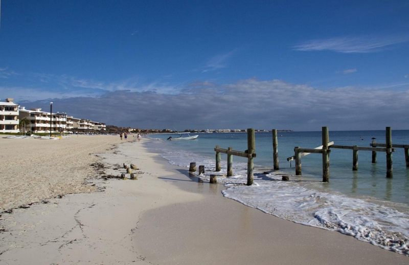 "Тропічний рай": названо курорт, який нагадує Мальдіви, з температурою 31 °C в жовтні