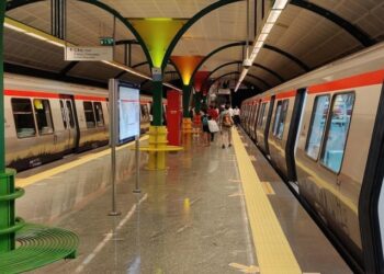 У Стамбулі ввели додаткову плату в метро: що потрібно знати туристам