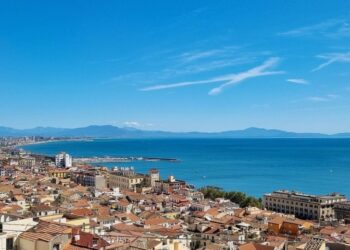 “Варто побачити хоча б раз у житті”: названо містечко в Італії з неймовірними краєвидами