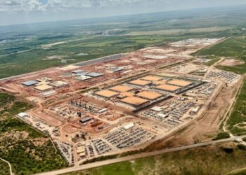 “Зоряна брама” OpenAI пожирає пам’ять: для ЦОД Stargate за $500 млрд знадобиться 40% світового виробництва DRAM