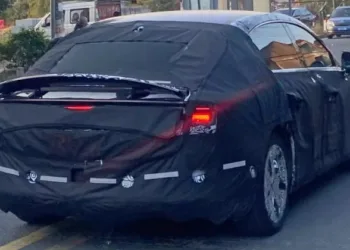 Smart розпочав випробування свого першого седана