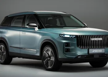 Китайський Jaecoo 7 вперше обігнав Nissan Qashqai за продажами у Великобританії