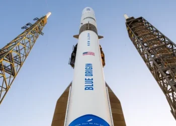 Запуск ракети New Glenn компанії Blue Origin відкладено через сонячну активність