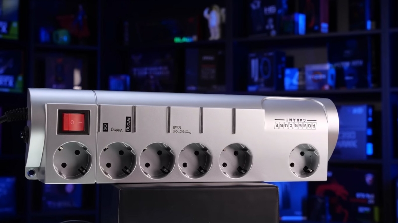 Електрик розповів, як захистити техніку від стрибків напруги