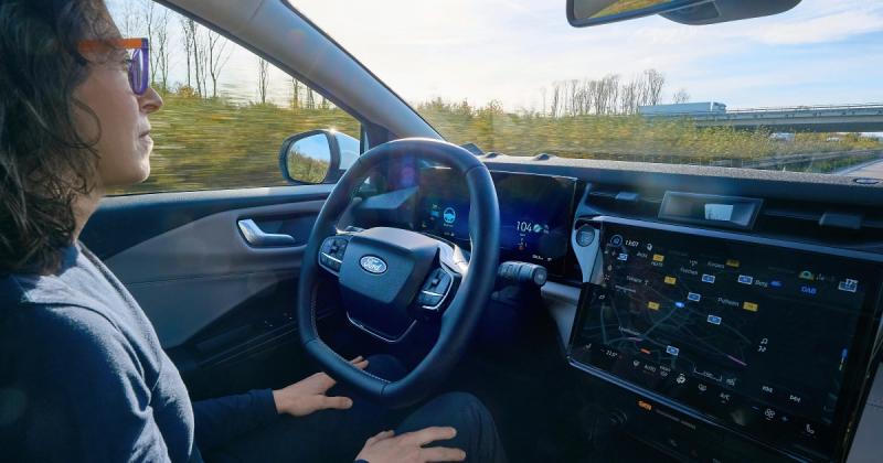 Ford кидає виклик Tesla: система водіння без рук скоро з'явиться в масових моделях у Європі