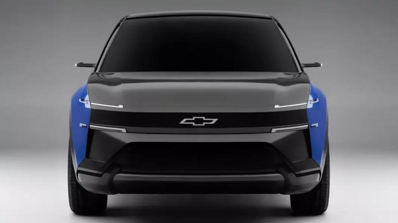 GM представила концепт спортивного електричного кросовера Chevrolet
