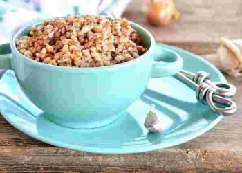 Смачна їжа без електрики: які каші можна просто залити водою