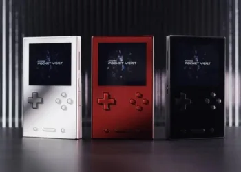 Ayano показала всі кольори преміальної ретро-консолі Pocket Vert і розкрила ще низку важливих характеристик